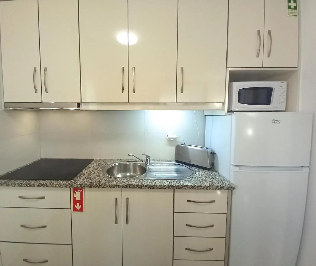 Apartment Dunas 3- Elegante, 150Mt Praia, Wifi Quarteira Portugal