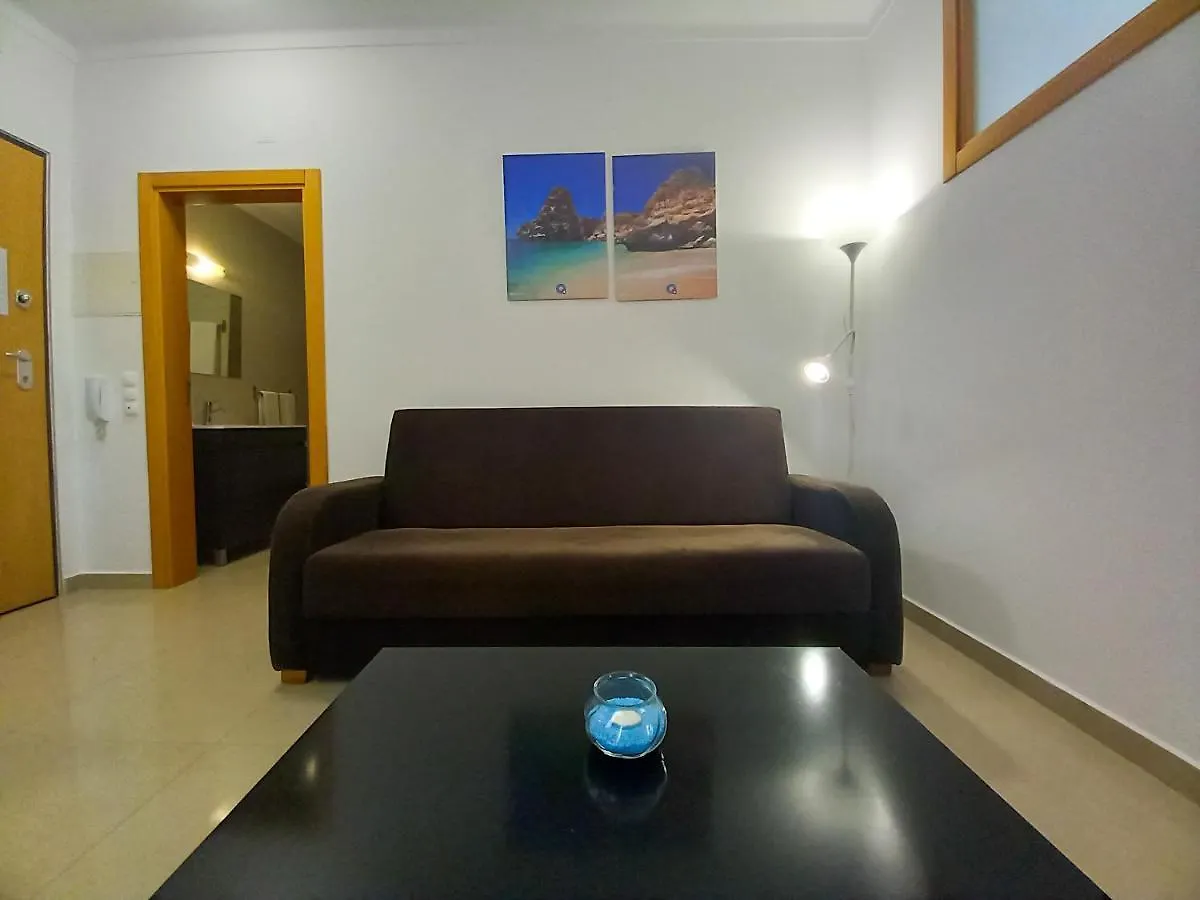 Dunas 3- Elegante, 150Mt Praia, Wifi Quarteira Apartment