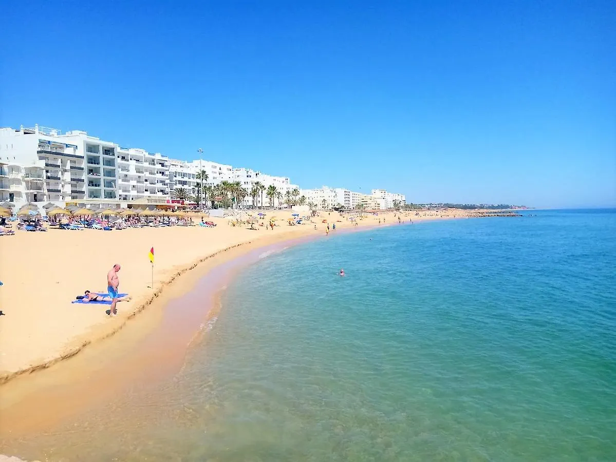 Dunas 3- Elegante, 150Mt Praia, Wifi Quarteira Apartment
